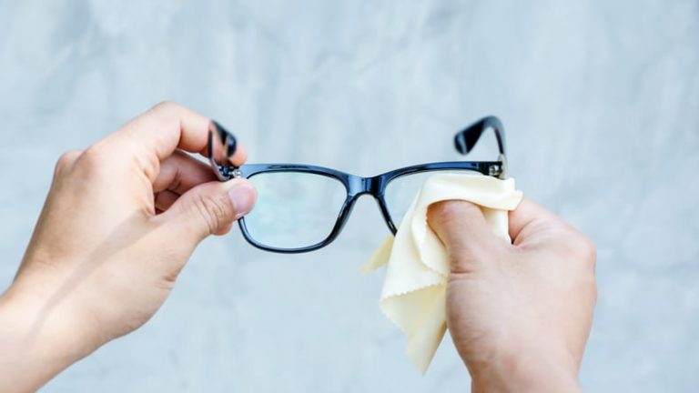 Know All About Cleaning Glasses Here!